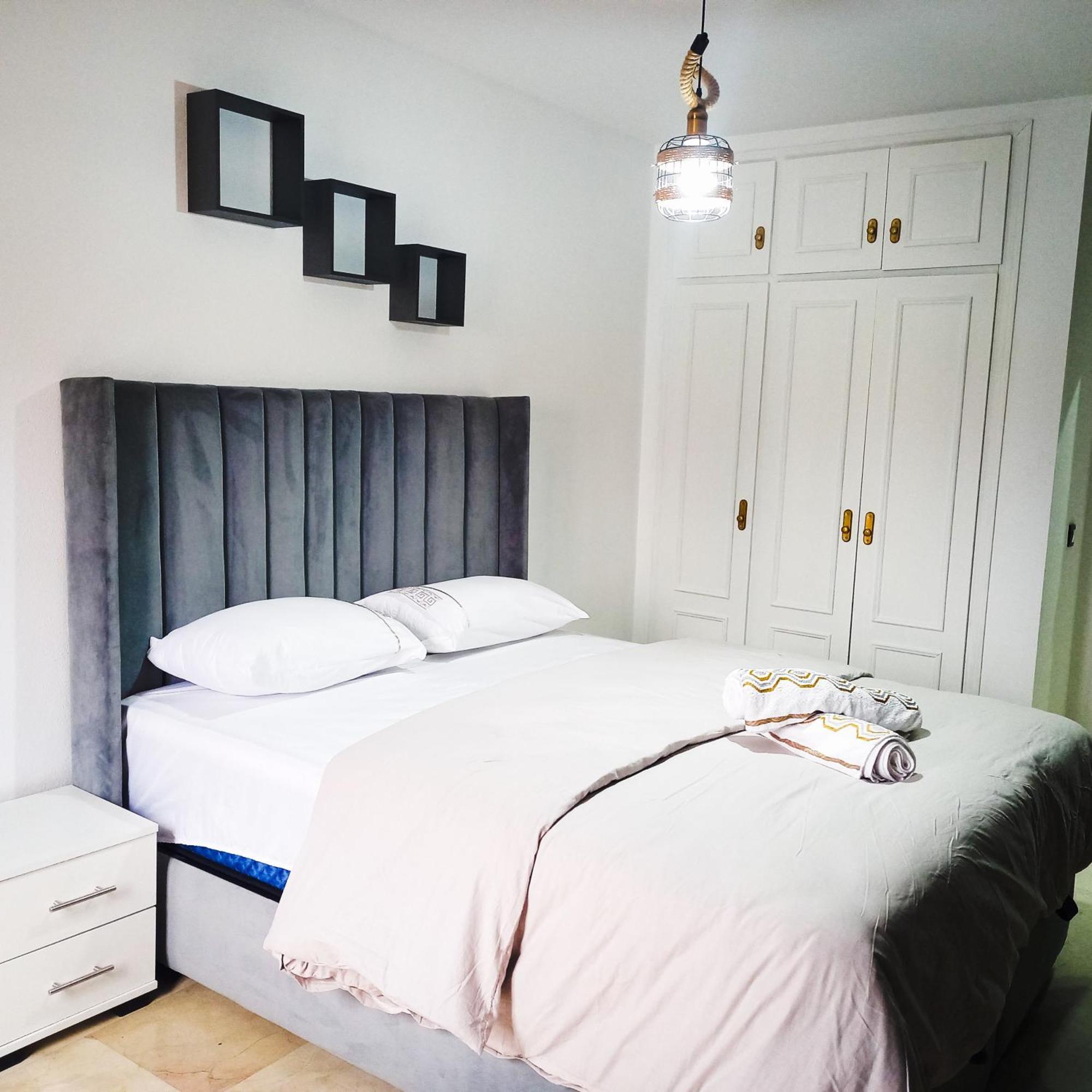 Nouveau Au Plein Centre En Face Hilton & La Gare De Train Tgv N2 Tanger